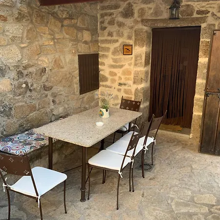 Nyaraló El Gorgocil Puente del Congosto